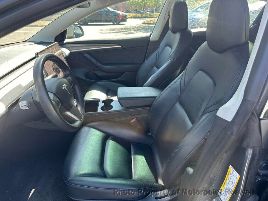 2023 Tesla Model 3 photo 4