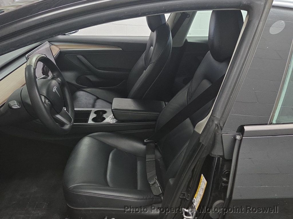 2023 Tesla Model 3 photo 2