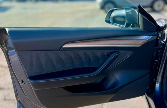 2023 Tesla Model 3 RWD - 22946396 - 10