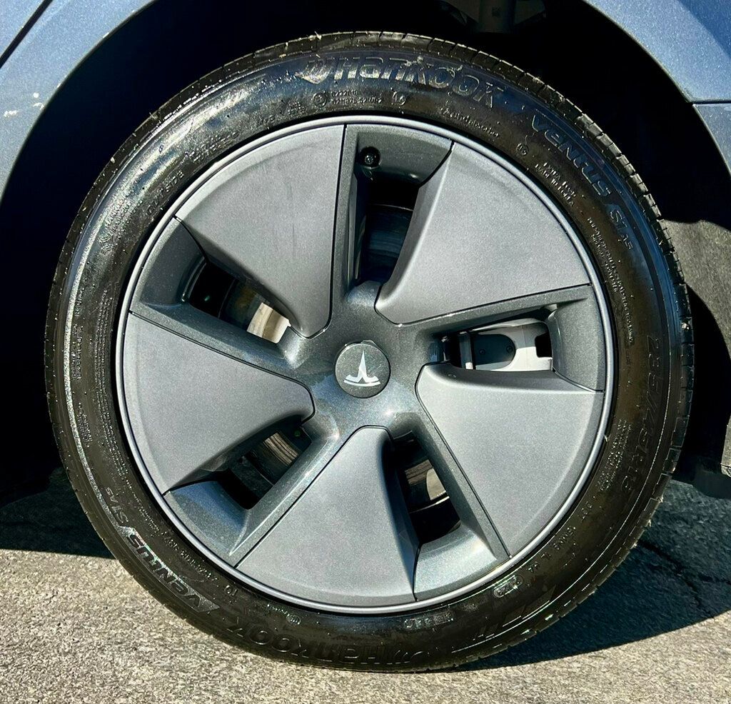 2023 Tesla Model 3 RWD - 22946396 - 26