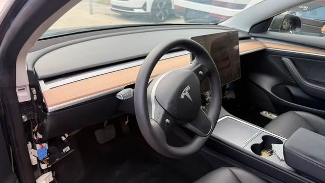 2023 Tesla Model 3 RWD - 23071282 - 39