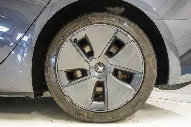 2023 Tesla Model 3 RWD - 22990244 - 32