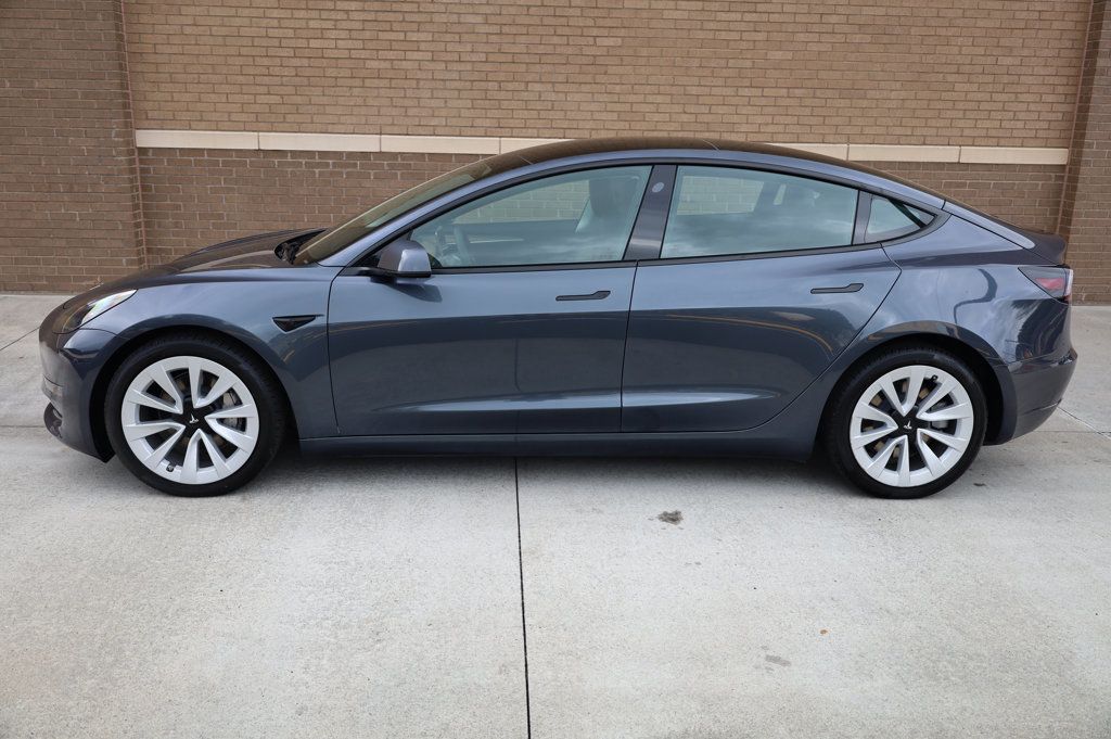 2023 Tesla Model 3 photo 2