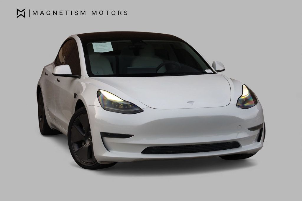 2023 Tesla Model 3 photo 4