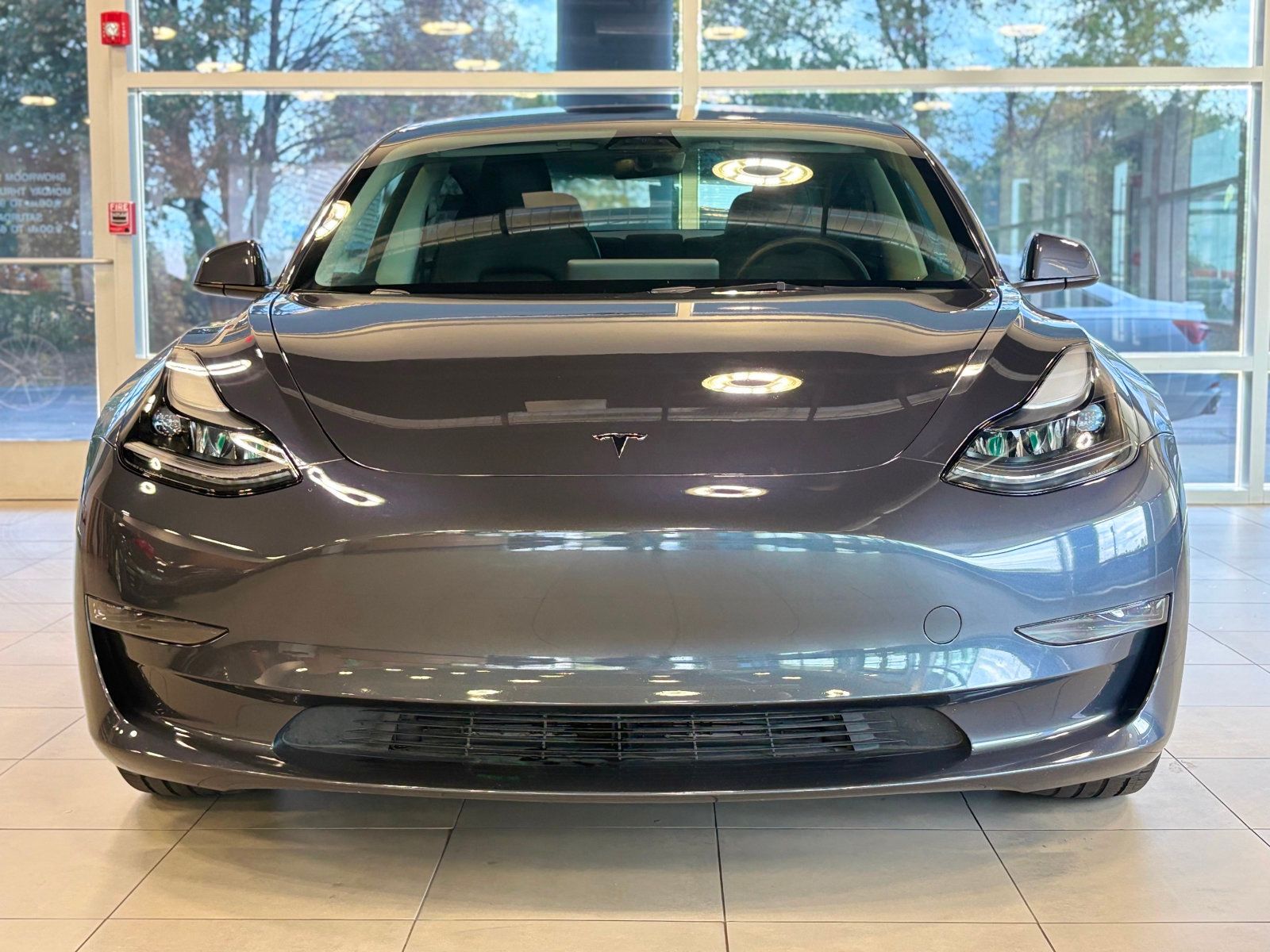 2023 Tesla Model 3 photo 2