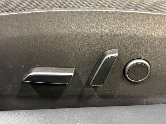 2023 Tesla Model 3 RWD - 22950404 - 19