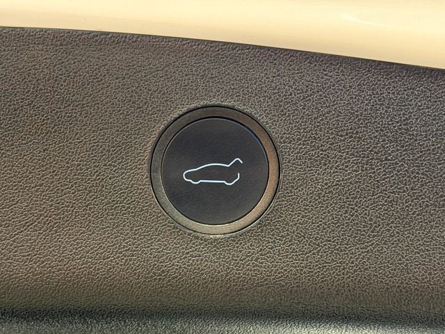 2023 Tesla Model 3 RWD - 22995793 - 34