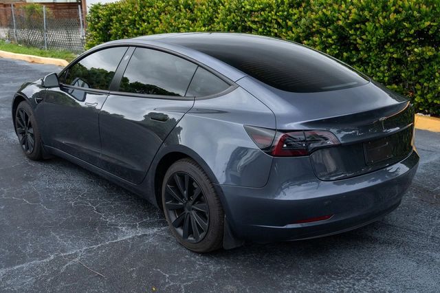 2023 Tesla Model 3 -'s photo