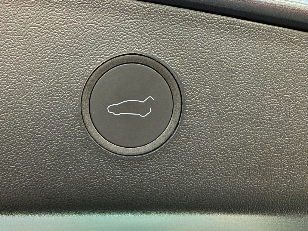 2023 Tesla Model 3 RWD - 22936225 - 24