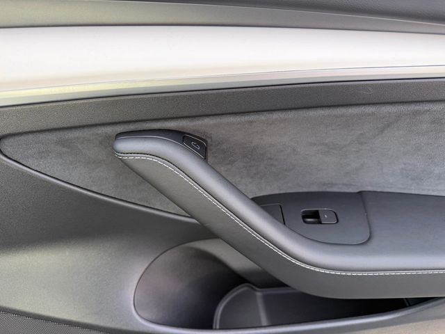 2023 Tesla Model 3 RWD - 22936225 - 29