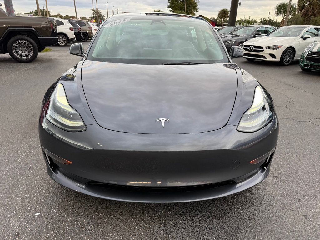 2023 Tesla Model 3 photo 2