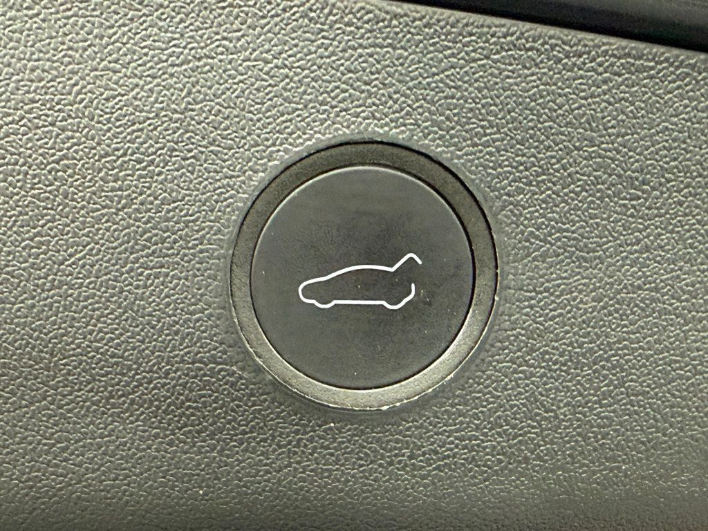 2023 Tesla Model 3 RWD - 22951528 - 23