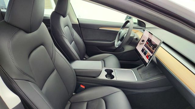 2023 Tesla Model 3 RWD - 22971748 - 27