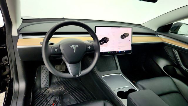 2023 Tesla Model 3 RWD w/ 18'' Wheels & Autopilot - 23000698 - 11