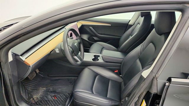 2023 Tesla Model 3 RWD w/ 18'' Wheels & Autopilot - 23000698 - 23
