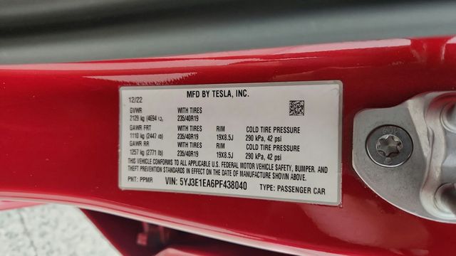 2023 Tesla Model 3 RWD w/ 19'' Sport Wheels - 23082515 - 30