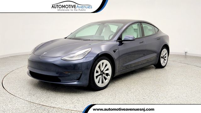 2023 Tesla Model 3 RWD w/ 19'' Sport Wheels & White/Black Premium Seat Trim - 23010103 - 0