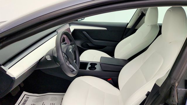2023 Tesla Model 3 RWD w/ 19'' Sport Wheels & White/Black Premium Seat Trim - 23010103 - 23