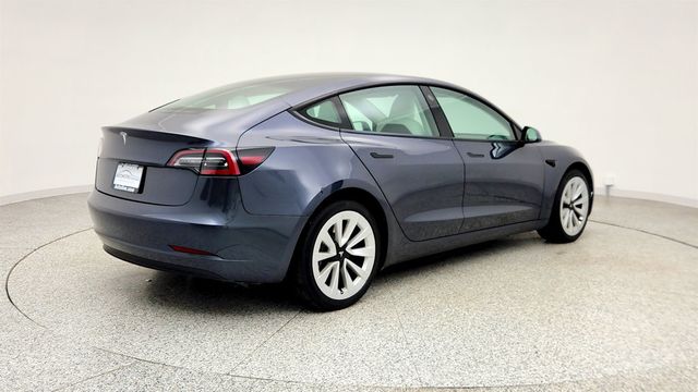 2023 Tesla Model 3 RWD w/ 19'' Sport Wheels & White/Black Premium Seat Trim - 23010103 - 4