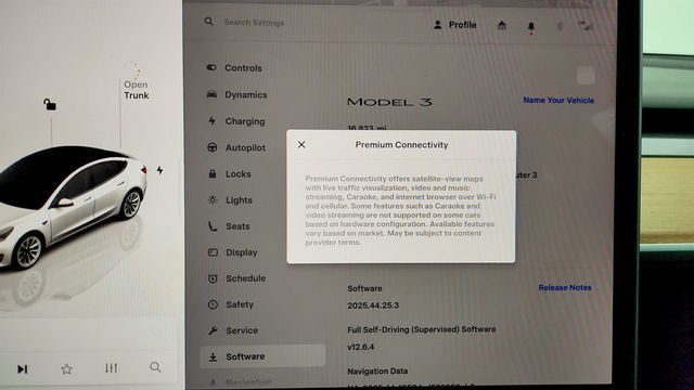 2023 Tesla Model 3 RWD with 19'' Wheels - 22971748 - 16