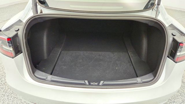 2023 Tesla Model 3 RWD with Full Self-Driving Capability & 19'' Wheels - 22971748 - 25