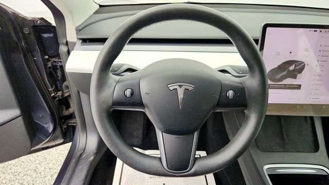 2023 Tesla Model 3 RWD with White & Black Partial Premium Interior - 22972636 - 11