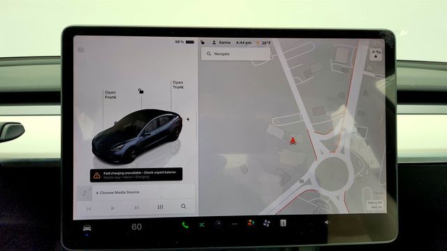 2023 Tesla Model 3 RWD with White & Black Partial Premium Interior - 22972636 - 20