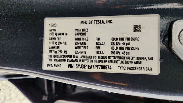 2023 Tesla Model 3 RWD with White & Black Partial Premium Interior - 22972636 - 21