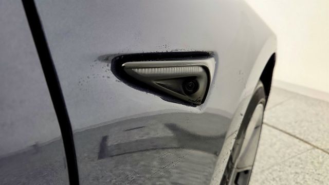 2023 Tesla Model 3 RWD with White & Black Partial Premium Interior - 22972636 - 29