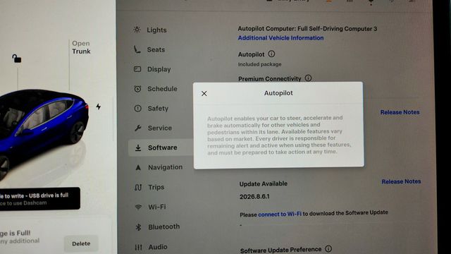 2023 Tesla Model 3 RWD with White & Black Partial Premium Interior - 23014730 - 15