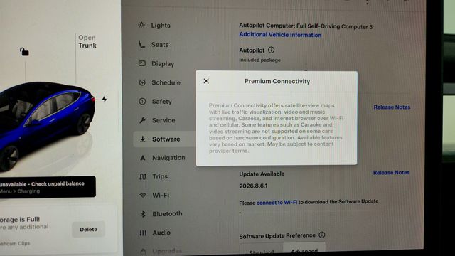 2023 Tesla Model 3 RWD with White & Black Partial Premium Interior - 23014730 - 16