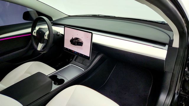 2023 Tesla Model 3 RWD w/ White & Black Premium Interior - 22993608 - 26