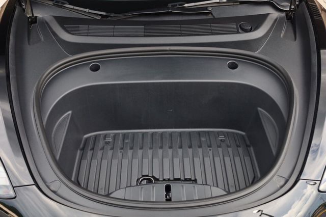 2023 Tesla Model 3 Standard Range Plus - 23055972 - 10