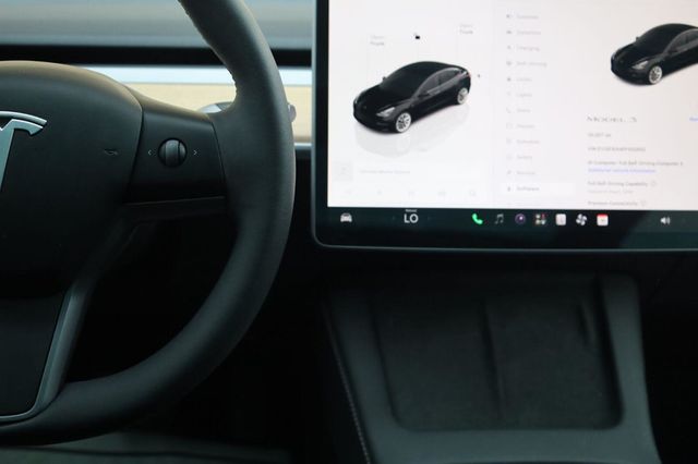 2023 Tesla Model 3 Standard Range Plus - 23055972 - 29