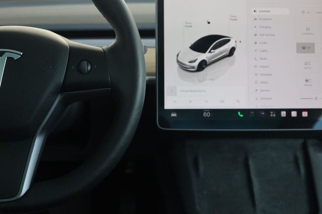 2023 Tesla Model 3 Standard Range Plus - 23058274 - 28