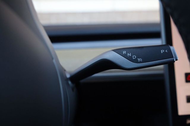2023 Tesla Model 3 Standard Range Plus - 23072900 - 32