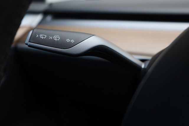 2023 Tesla Model 3 Standard Range Plus - 23073641 - 33