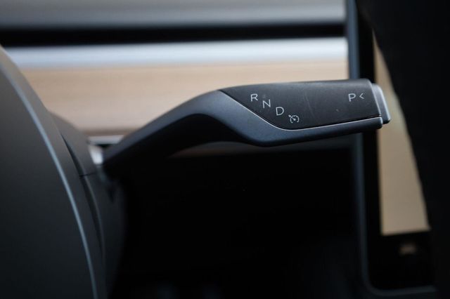 2023 Tesla Model 3 Standard Range Plus - 23073641 - 34