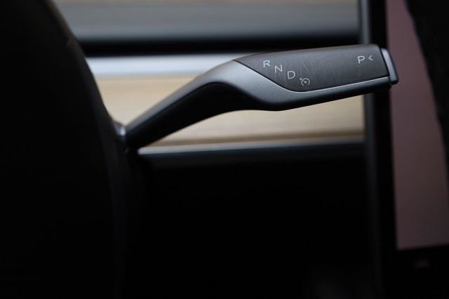 2023 Tesla Model 3 Standard Range Plus - 23093865 - 33