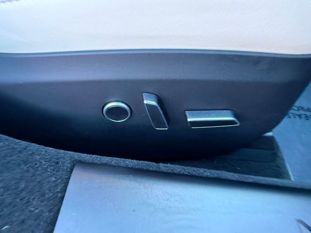 2023 Tesla Model S AWD - 22978047 - 32