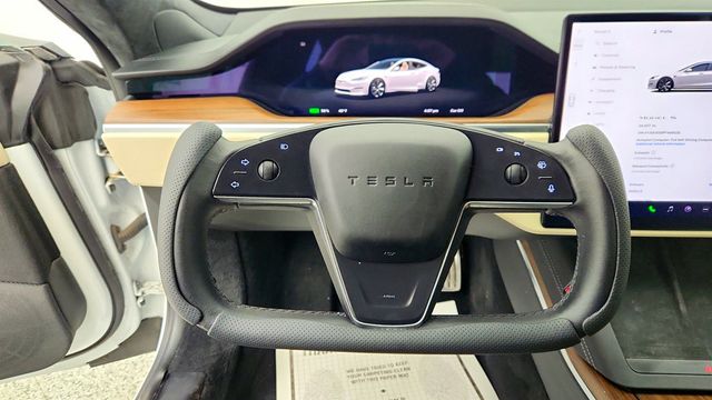 2023 Tesla Model S AWD w/ Cream Premium Interior - 23002920 - 12