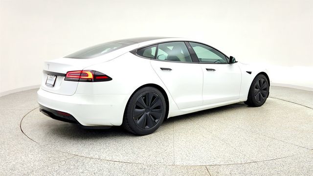 2023 Tesla Model S AWD w/ Cream Premium Interior - 23002920 - 4