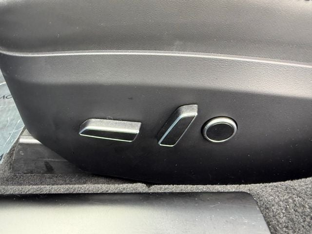 2023 Tesla Model S **MODEL S PLAID**COMPUTER 4**BLACK ON BLACK**21" OEM WHEELS** - 23018474 - 11