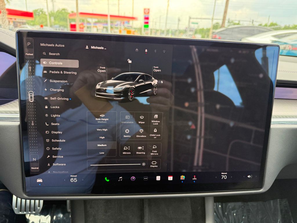 2023 Tesla Model S **MODEL S PLAID**COMPUTER 4**BLACK ON BLACK**21" OEM WHEELS** - 23018474 - 15