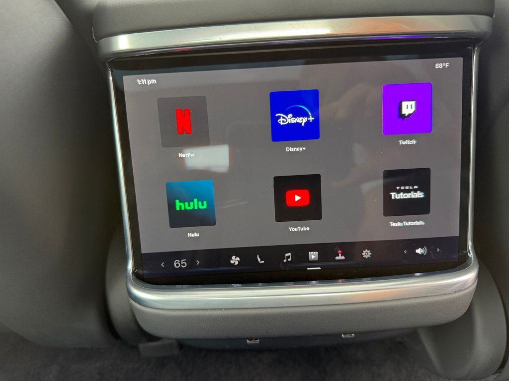 2023 Tesla Model S **MODEL S PLAID**COMPUTER 4**BLACK ON BLACK**21" OEM WHEELS** - 23018474 - 31