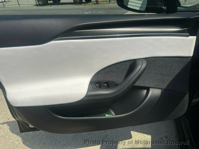 2023 Tesla Model S Plaid AWD - 22983521 - 10