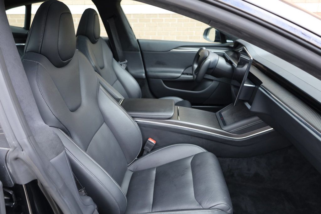 2023 Tesla Model S Plaid AWD photo 28