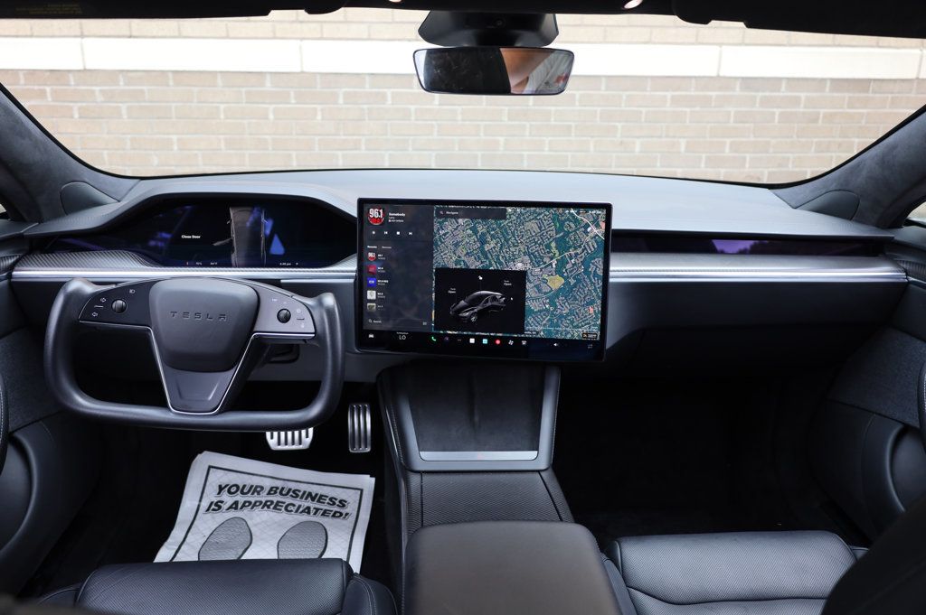 2023 Tesla Model S Plaid AWD photo 30