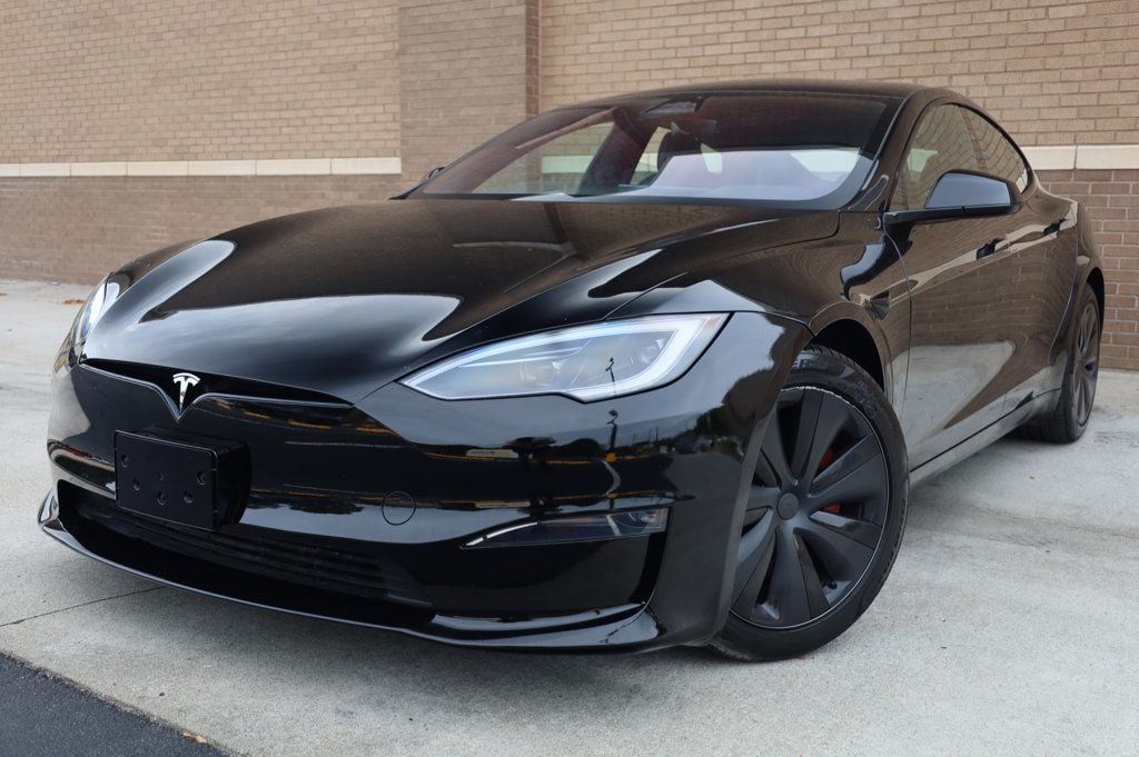 2023 Tesla Model S Plaid AWD photo 5