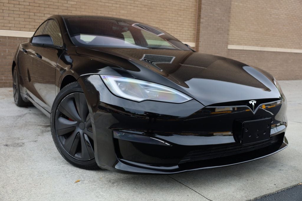 2023 Tesla Model S Plaid AWD photo 7